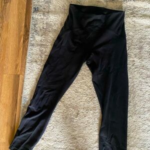 Lululemon base pace size 8